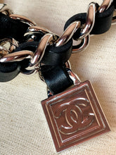 Load image into Gallery viewer, CHANEL BLACK LEATHER CHUNKY CHAIN BELT NECKLACE PRISTINE