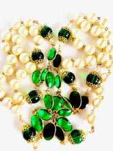 Load image into Gallery viewer, CHANEL EMERALD GREEN GRIPOIX JEWEL AND GLASS PEARL SAUTOIR VINTAGE