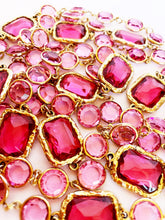 Load image into Gallery viewer, CHANEL ORIGINAL CHICKLET HOT PINK CRYSTAL VINTAGE 1981 LONG SAUTOIR