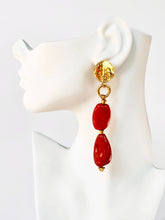 Load image into Gallery viewer, CHANEL SHOULDER DUSTER CRIMSON RED LACQUER PEBBLE EARRINGS 1998 PRISTINE