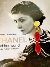 Load image into Gallery viewer, CHANEL SHOULDER DUSTER CRIMSON RED LACQUER PEBBLE EARRINGS 1998 PRISTINE