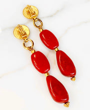 Load image into Gallery viewer, CHANEL SHOULDER DUSTER CRIMSON RED LACQUER PEBBLE EARRINGS 1998 PRISTINE