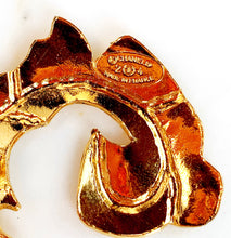Load image into Gallery viewer, CHANEL MASSIVE GILT ACANTHUS LEAF SCROLL BROOCH COLLECTION 24 1991 HIGH POLISH