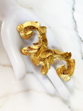 Load image into Gallery viewer, CHANEL MASSIVE ACANTHUS LEAF SCROLL BROOCH 1993 MATTE FINISH
