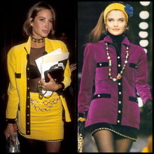 Load image into Gallery viewer, CHANEL ICONIC SUPERMODEL RUNWAY RED VELVET JACKET 1990 AUTUMN WINTER