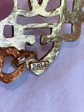 Load image into Gallery viewer, CHANEL LOGO GILT HAMMERED FILIGREE VINTAGE QUATREFOIL DANGLE EARRING