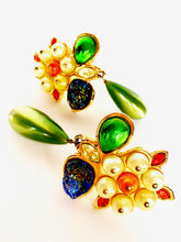 Load image into Gallery viewer, CHANEL IMPORTANT AND RARE MASSIVE GRIPOIX FLORAL EARRINGS 1991