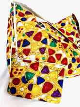 Load image into Gallery viewer, CHANEL SPLENDID & RARE GRIPOIX JEWEL PRINT LARGE WHITE LEATHER HANDBAG