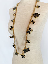 Load image into Gallery viewer, CHANEL RARE 17 HUGE CHARM VINTAGE NECKLACE BELT