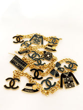 Load image into Gallery viewer, CHANEL RARE 17 HUGE CHARM VINTAGE NECKLACE BELT