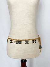 Load image into Gallery viewer, CHANEL RARE 17 HUGE CHARM VINTAGE NECKLACE BELT