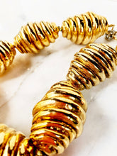 Load image into Gallery viewer, KALINGER MASSIVE VINTAGE 1980s FRENCH CHUNKY SPRIAL RESIN NECKLACE