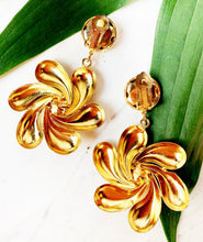 Load image into Gallery viewer, FRENCH MASSIVE 1980s COUTURE GILT PETAL PINWHEEL EARRINGS