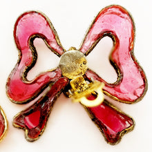 Load image into Gallery viewer, CHANEL EXTREMELY RARE PINK GRIPOIX GLASS BOW HAUTE COUTURE EARRINGS
