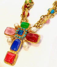 Load image into Gallery viewer, CHANEL ROBERT GOOSSENS GRIPOIX GLASS BYZANTINE CROSS BROOCH PENDANT WITH GRIPOIX NECKLACE