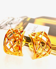 Load image into Gallery viewer, CHANEL QUILTED CAGE CC LOGO HOOP VINTAGE EARRINGS