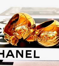 Load image into Gallery viewer, CHANEL JUMBO MATELASSÉ VINTAGE COCO CRUSH RUNWAY HOOP EARRINGS 1993 A