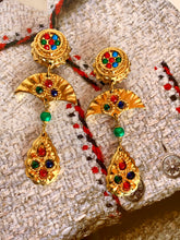 Load image into Gallery viewer, FRENCH 1980s GILT RESIN XXL EVENTAIL FAN MULTI-CRYSTAL VINTAGE EARRINGS