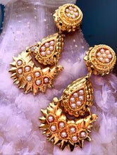 Load image into Gallery viewer, FRENCH 1980S DESIGNER GILT RESIN FAUX PEARL COUTURE RUNWAY EARRINGS