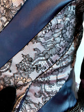 Load image into Gallery viewer, JOHN GALLIANO RARE HAUTE COUTURE 1994 RUNWAY PINK BOW CORSET JACKET