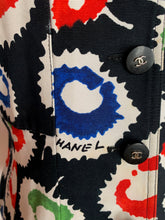 Load image into Gallery viewer, CHANEL "COCO" LOGO 1997 VINTAGE VIBRANT FLOWER LOGO JACKET