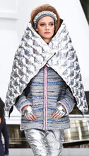 Load image into Gallery viewer, CHANEL LUXURIOUS LESAGE SWEATER KNIT SILK LINED METALLIC TRIM JACKET