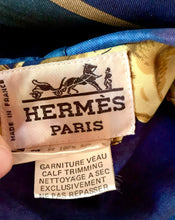 Load image into Gallery viewer, HERMÈS 1991 COSMOS SILK TWILL RUNWAY VINTAGE SCARF BOMBER PARKA HOODED JACKET