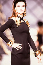 Load image into Gallery viewer, CHANEL 1990 AUTUMN MASSIVE GILT LEAF BROOCH RARE 18.5 cm