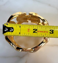 Load image into Gallery viewer, FRENCH 80s DESIGNER MASSIVE GOLD TONE CUFF
