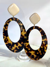 Load image into Gallery viewer, FRANCINE BRAMLI TORTOISE LUCITE RESIN 5.7 inch CLIP EARRINGS

