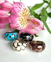 Load image into Gallery viewer, ANGELIQUE DE PARIS RESIN LEOPARD SAFARI STERLING SILVER RING
