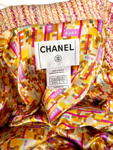 Load image into Gallery viewer, CHANEL 2001 LESAGE PINK TWEED JACKET BELT w/ EXTRAVAGANT COCO LINING
