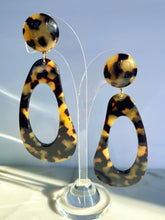 Load image into Gallery viewer, FRANCINE BRAMLI PARIS TORTOISE RESIN HOOP CLIP EARRINGS
