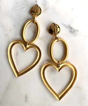 Load image into Gallery viewer, FRENCH DESIGNER VINTAGE
GOLDTONE HEART DANGLE EARRINGS

