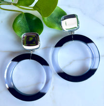Load image into Gallery viewer, FRANCINE BRAMLI PARIS RESIN LUCITE MIRROR OMBRÉ HOOP CLIP ON EARRINGS
