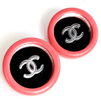 Load image into Gallery viewer, CHANEL PINK BARBIE 1995 MIRROR CC EARRINGS
