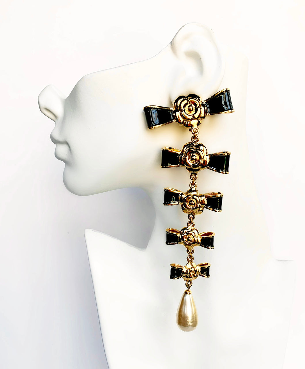 CHANEL ICONIC MASSIVE BOW CAMELLIA SHOULDER DUSTER 1990 EARRING