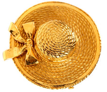 Load image into Gallery viewer, CHANEL CHAPEAU VINTAGE STRAW HAT WITH BOW BROOCH
