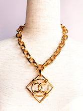 Load image into Gallery viewer, CHANEL MASSIVE LOGO PLAQUE GILT CHAIN NECKLACE 1994
