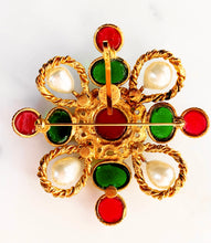 Load image into Gallery viewer, CHANEL MASSIVE GRIPOIX POURED GLASS PENDANT BROOCH
