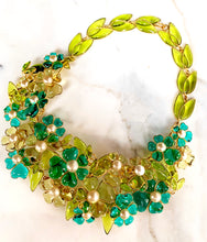 Load image into Gallery viewer, CHANEL IMPORTANT GRIPOIX FLORAL WREATH NECKLACE

