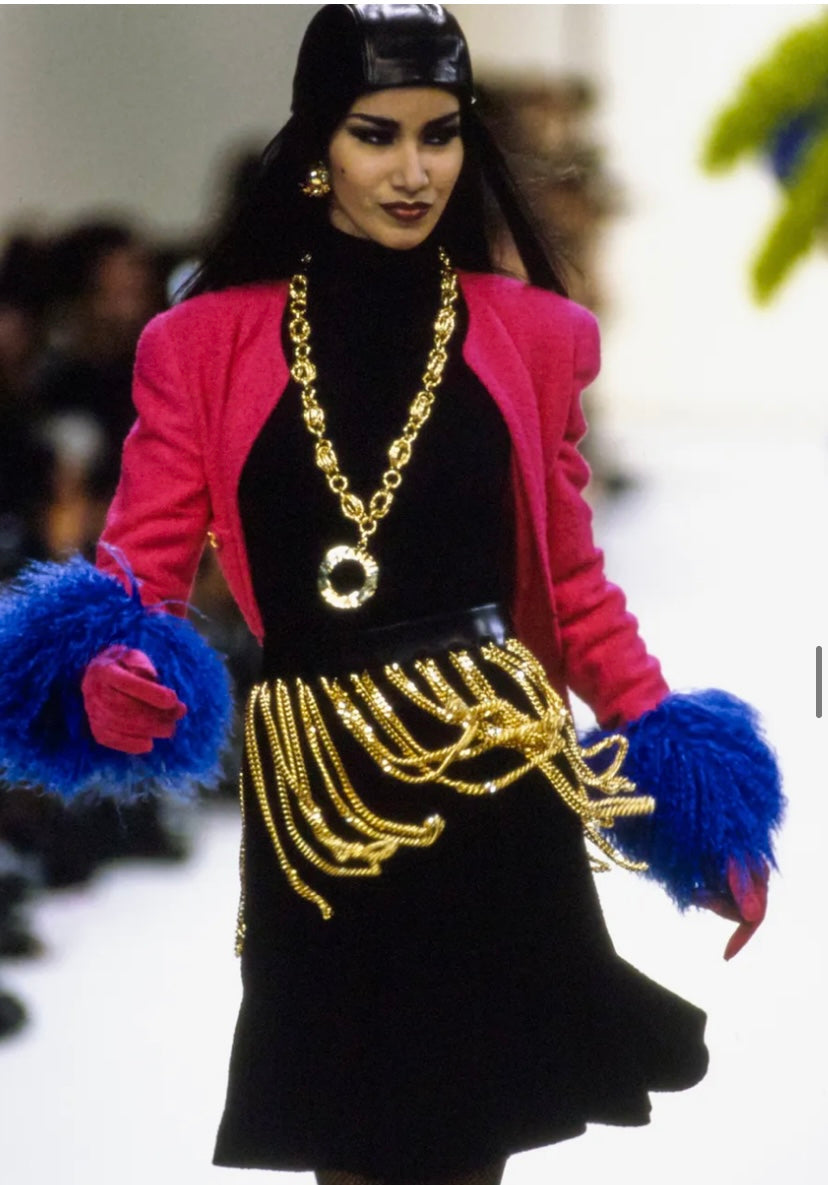 CHANEL ICONIC 1991 CHAIN FRINGE LEATHER SKIRT BELT FASHION  display picture 1