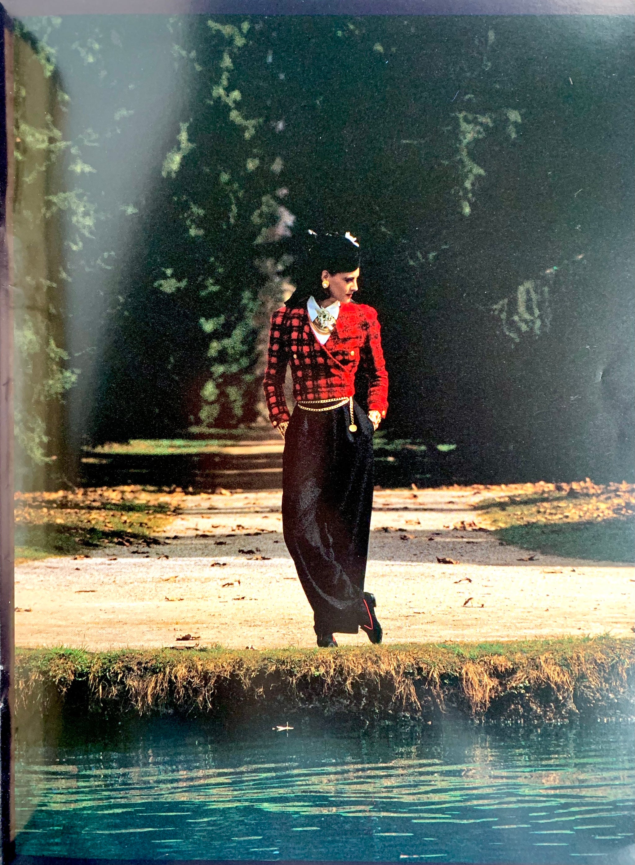 シャネル　CHANEL カタログ　1988-1989 シャネル CHANEL カタログ 1988-1989 - メルカリ