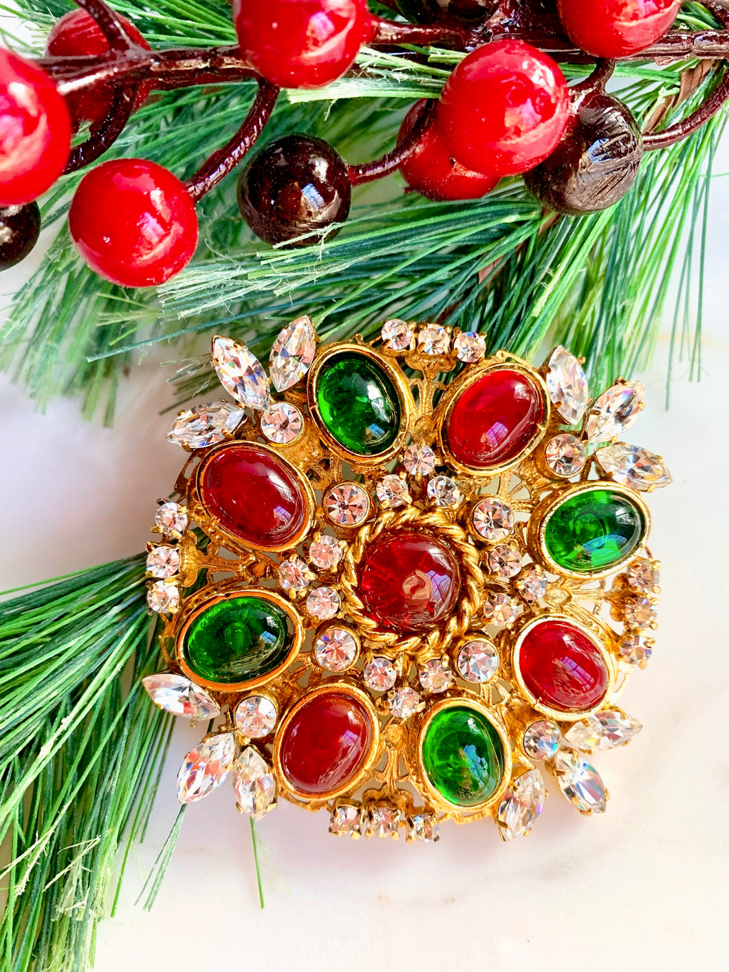 CHANEL OPULENT GRIPOIX EMERALD AND RED GLASS PENDANT BROOCH