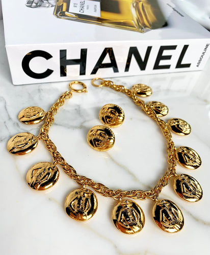 coco chanel vintage costume jewelry necklace