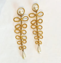 Load image into Gallery viewer, CHANEL BOW GRIPOIX PEARL XXL LONG DANGLE ROPE EARRING
