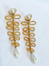 Load image into Gallery viewer, CHANEL BOW GRIPOIX PEARL XXL LONG DANGLE ROPE EARRING
