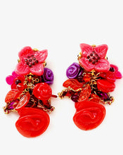 Load image into Gallery viewer, KALINGER PARIS DRAMATIC RED PINK FLORAL BOUQUET VINTAGE EARRINGS 1980&#39;s
