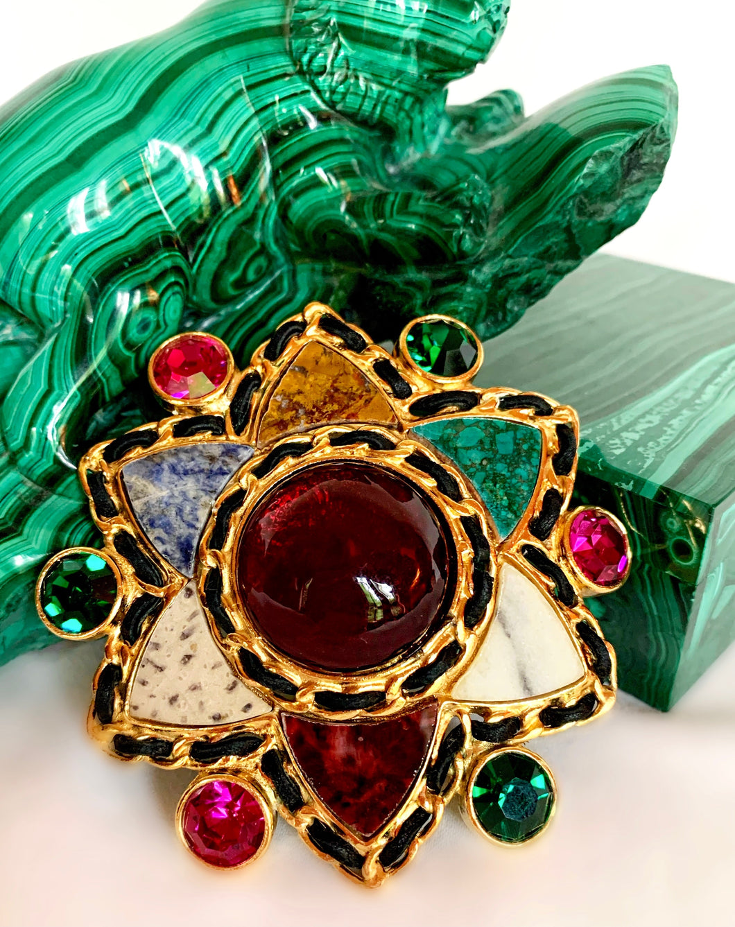 CHANEL RARE COUTURE GRIPOIX POURED GLASS GENUINE GEMSTONE 1995 BROOCH