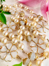 Load image into Gallery viewer, CHANEL EXCEPTIONAL GRIPOIX POURED GLASS CAMELLIA PEARL SAUTOIR
